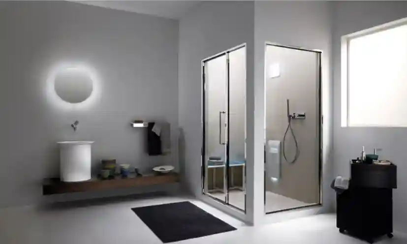 Diseño e instalación de un cuarto de vapor en un baño moderno.